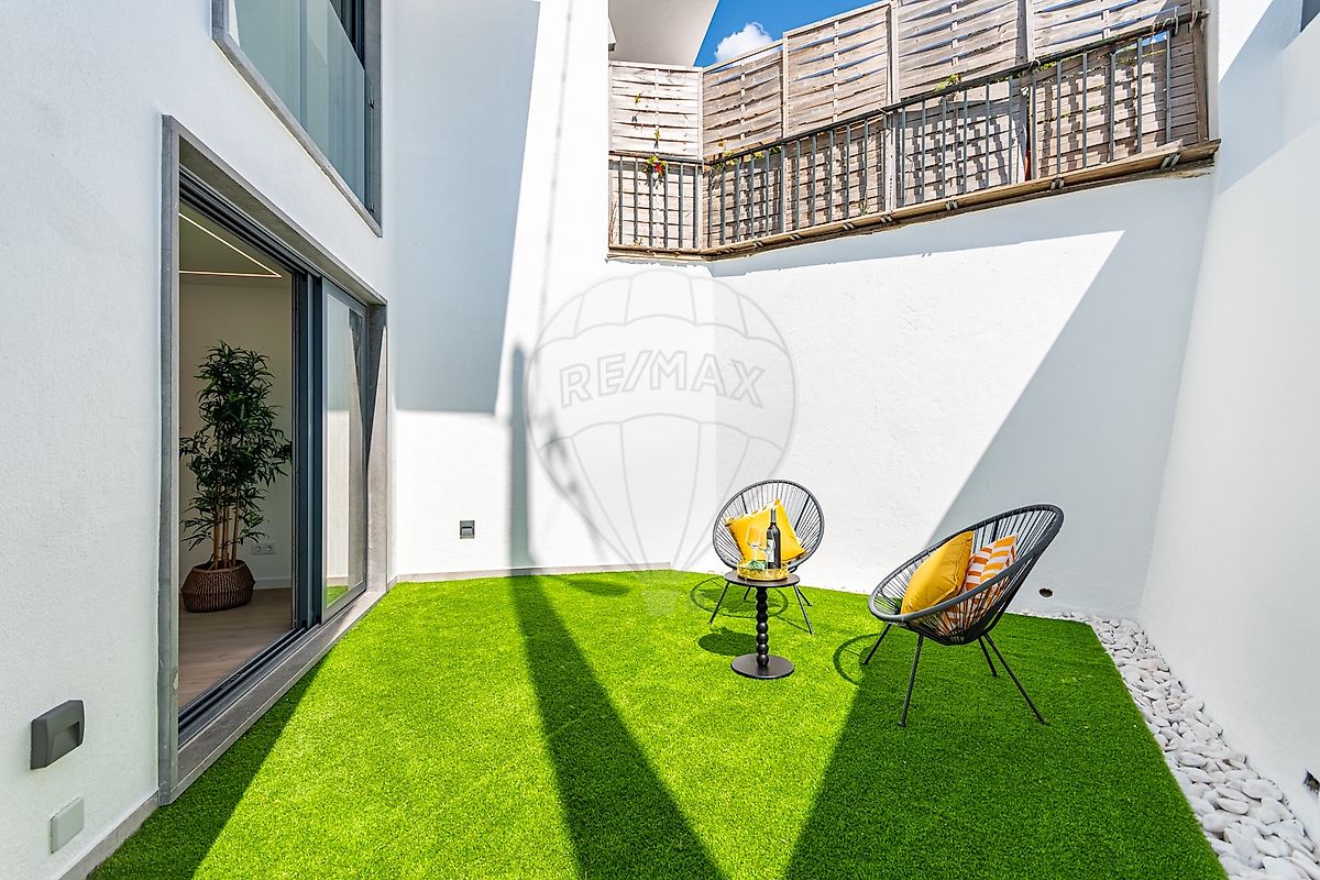 Pátio privado e ligação ao interior